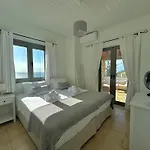 Сasa de vacaciones Horizon Mani - Seaview Family Friendly House