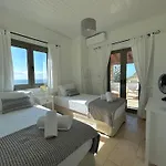 Horizon Mani - Seaview Family Friendly House Сasa de vacaciones
