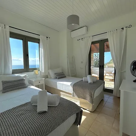 Horizon Mani - Seaview Family Friendly House Holiday home